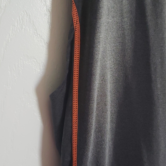 Head Tank Top - Picture 3 of 5